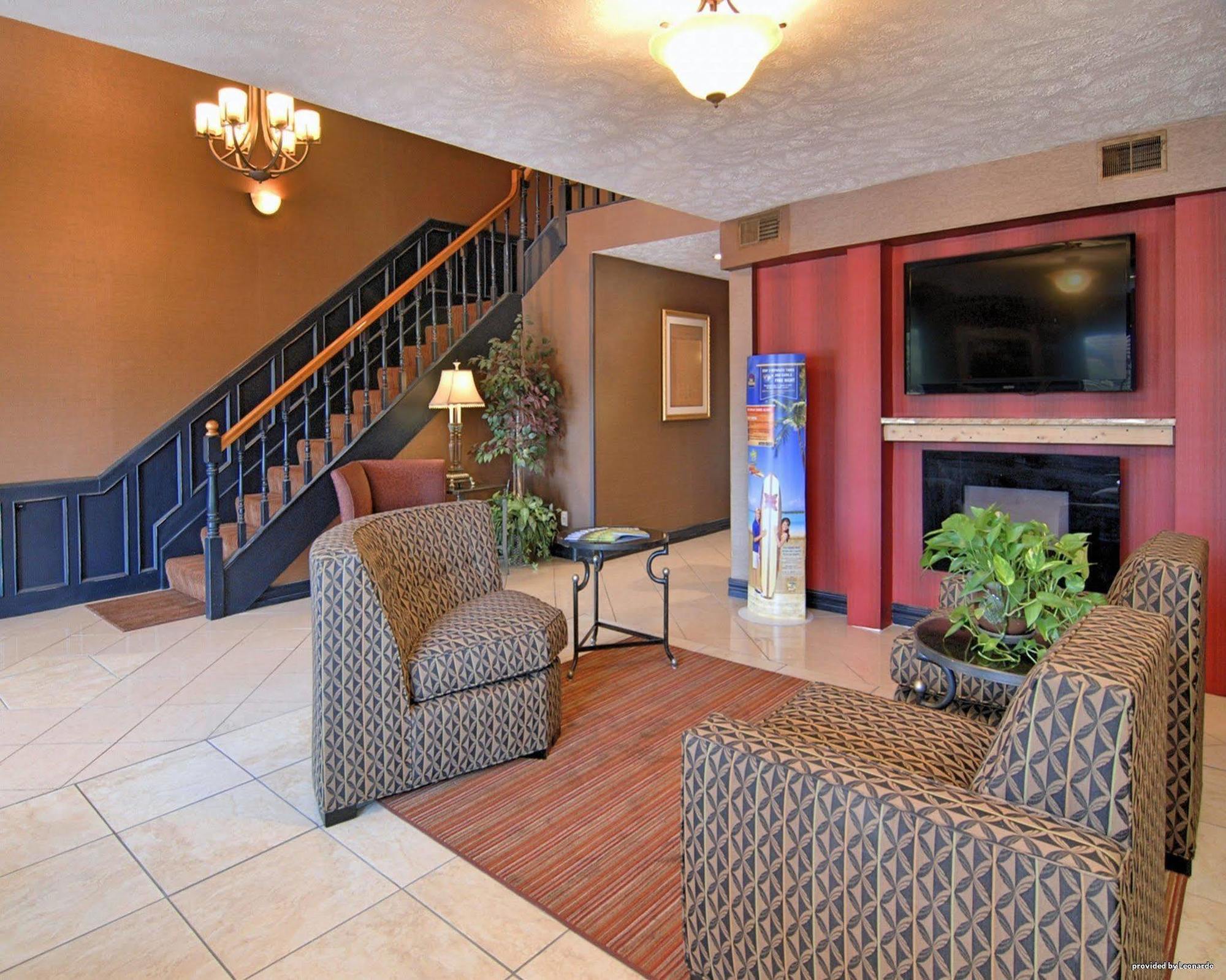 Hotel Baymont By Wyndham Bellevue - Omaha Extérieur photo