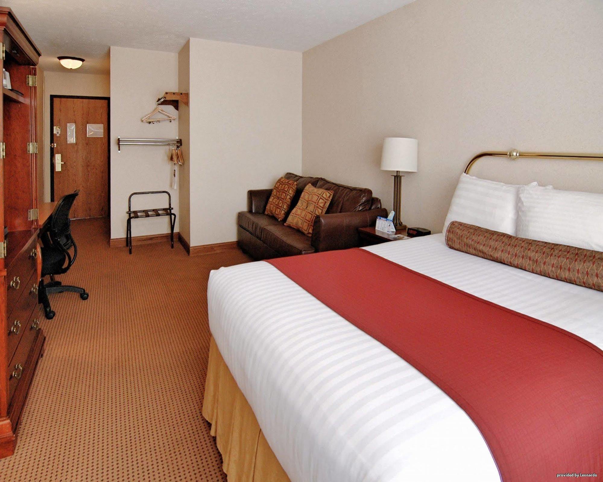 Hotel Baymont By Wyndham Bellevue - Omaha Extérieur photo