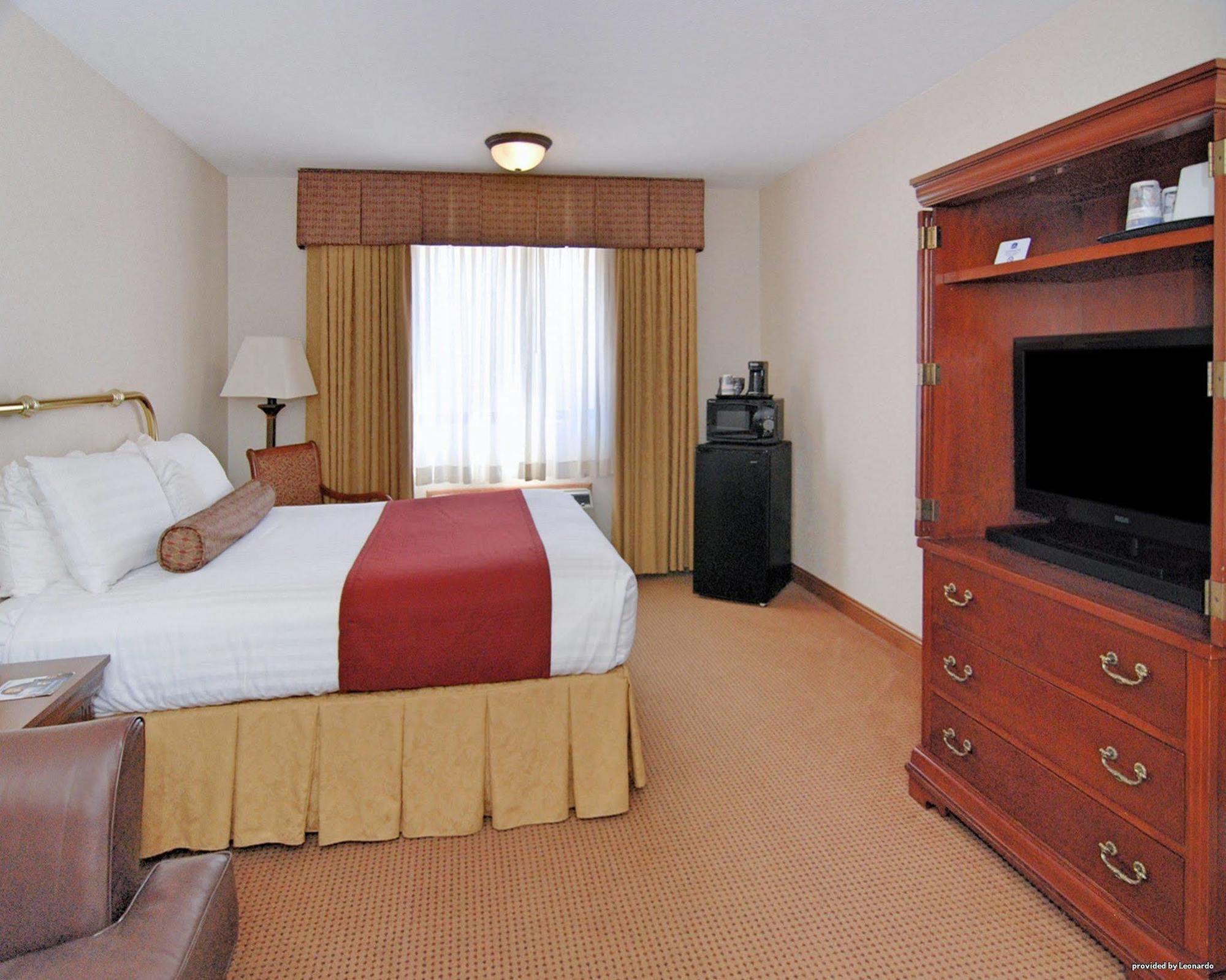 Hotel Baymont By Wyndham Bellevue - Omaha Extérieur photo