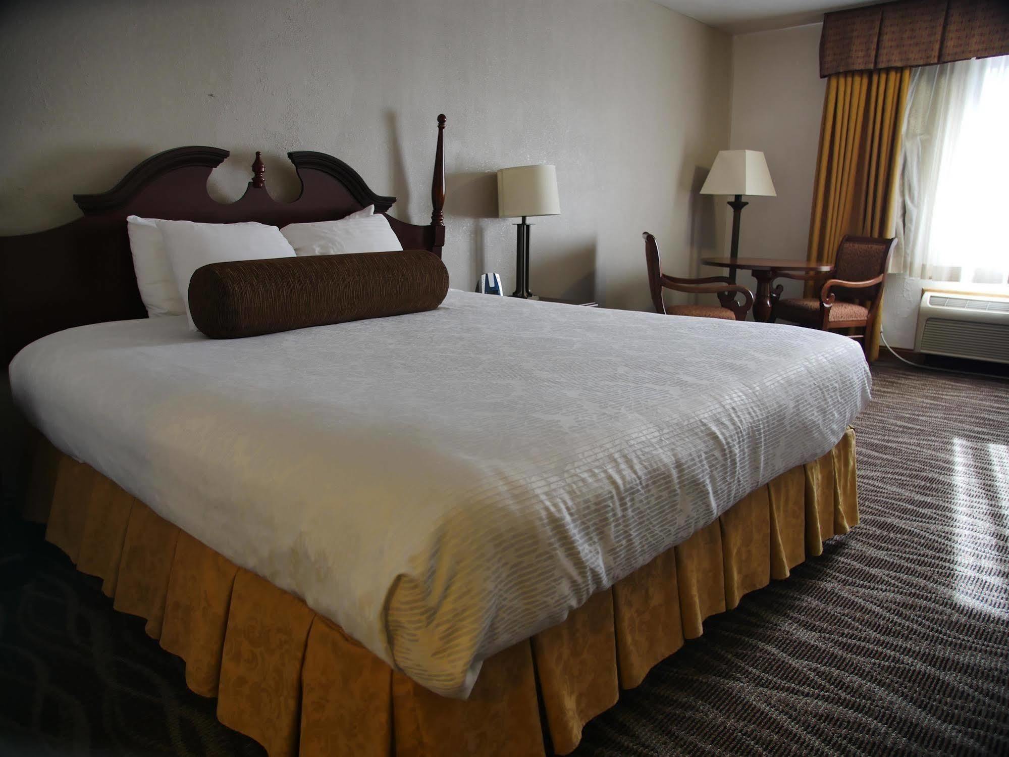Hotel Baymont By Wyndham Bellevue - Omaha Extérieur photo